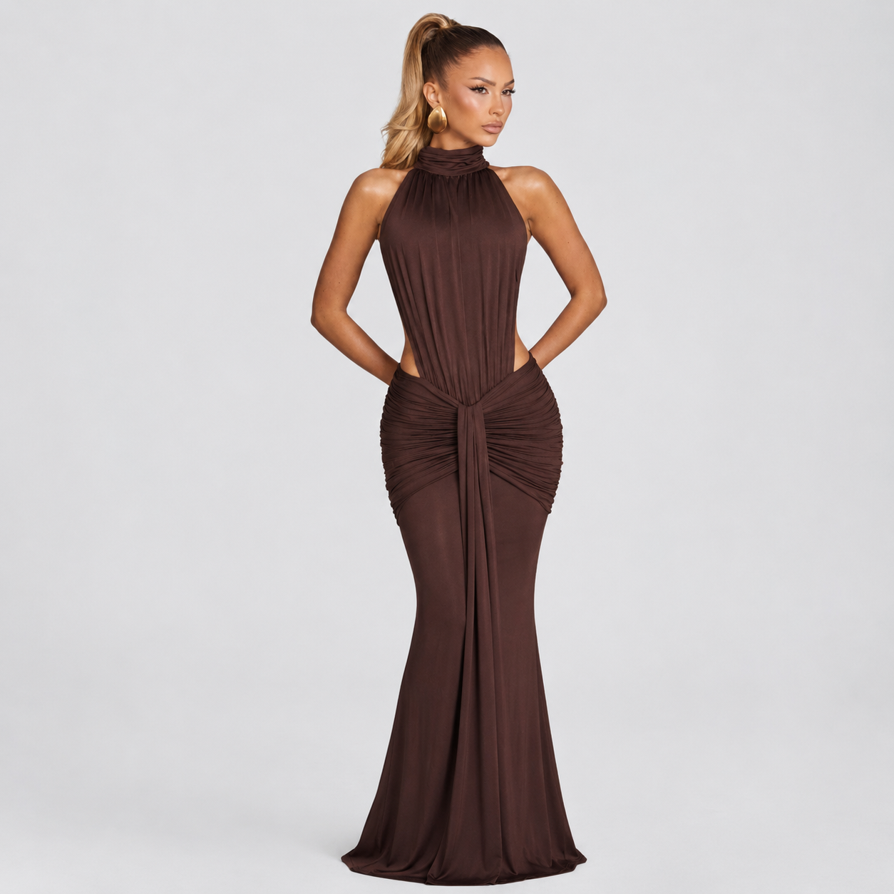 Valentina | Vestido de elegancia con espalda descubierta